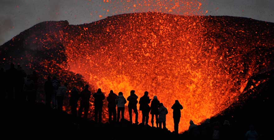 Lava në rritje në Eyjafjallajökull, Island